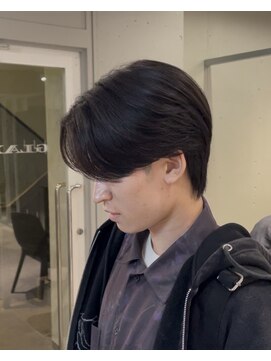 グランツ 天神赤坂(GLANZ) 毛流れセンターパート/曲がる縮毛矯正/メンズパーマ/メンズヘア