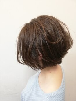 デコヘアー(DECO HAIR)の写真/白髪があっても”なりたいスタイル”を諦めない♪白髪染めハイライトや単色のカラーまで幅広くご提案☆