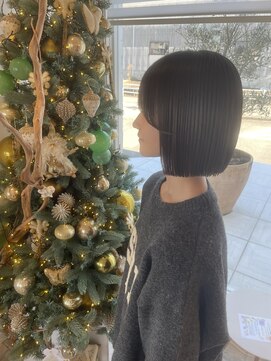 カシェ シモムラ(Cashe'e SHIMOMURA) ぱっつんボブ