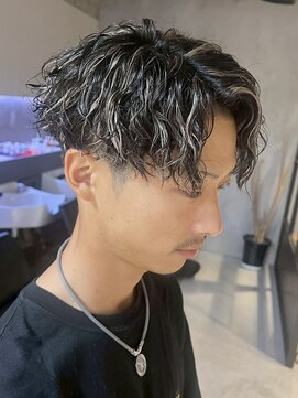 エリマ 横浜西口(elima) 横浜西口メンズパーマツイストスパイラルパーマフリンジカット