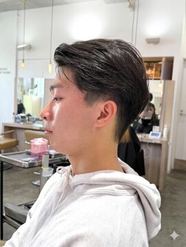 ヘア アンド スパ エジェリ プリム(hair&spa egerie prime) 刈り上げセンターパート