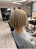 ホワイトベージュ