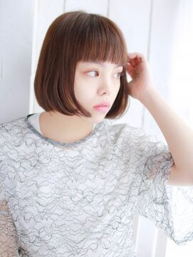 ヘアメイク ナル(hair make nalu) ツヤ感ブラウンのナチュラルボブスタイル