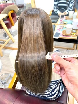 フルブルーム(fullbloom) [full bloom/西八王子]艶カラー×髪質改善