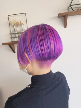 アン(Un) ハイトーンボブ