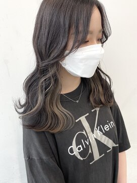 アライブ キチジョウジ(ALIVE Kichijoji) 韓国風インナーカラー×ベージュ