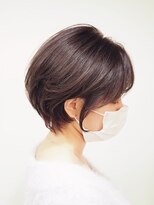 ビュートリアム 梅田(BEAUTRIUM)&nbsp;ショートボブ/耳かけショート/丸みショート/30代/40代/50代/梅田