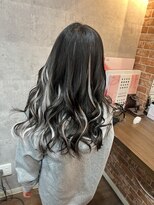 ヘアサロンラルガ 下曽根店(Hair salon Raruga)&nbsp;エクステでハイライト