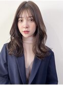 くびレイヤーエモージュインナーグレージュ前髪ピンクベージュ