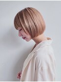 大人ショートボブ前髪ありベージュカラー丸顔絶壁K20240722