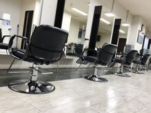 美容室 リマージュの雰囲気（広々とした店内でゆったりとした施術を受けられます♪）