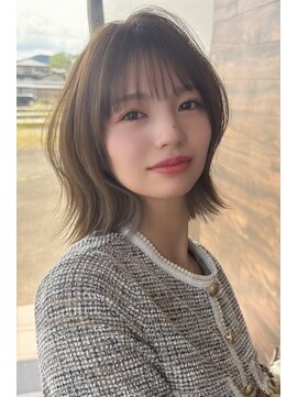 ヘアーアンドメイク サワ 天神店(Sawa) レイヤー切りっぱなしボブ