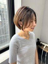 リラ(Lila’s)&nbsp;ひし形ショート/ショートボブ/前髪長め