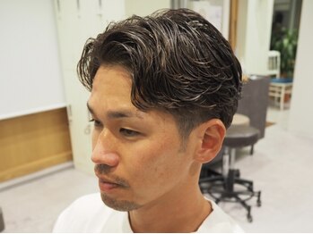 ブレス 西葛西店(BLESS)の写真/〈自宅でもサロンクオリティに〉初めてのショートヘアでもスタイリングが簡単で清潔感のある印象に。