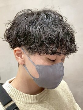 デプト(DEPT.) 波巻きスパイラルパーマツイストシャドウパーマメンズパーマ眉毛