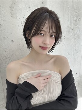 ヴェイン 渋谷(vain) ボブ レイヤー 顔周りレイヤー 小顔カット 透明感カラー