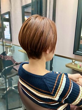 アリ 葛西店(ALi) ショートボブ×白髪ぼかしハイライト葛西髪質改善｜葛西縮毛矯正