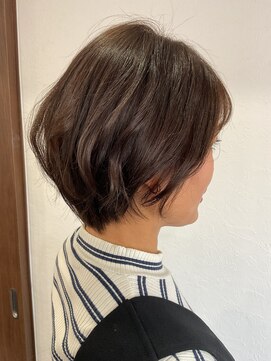 アリー(Ari-) 大人ショート