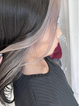 ネオリーブウリ 二子玉川店(Neolive uri) ミディアムヘア暗めカラーデザインカラーフェイスフレーミング