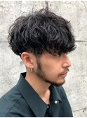 刈り上げツーブロックツイストスパイラルパーマメンズマッシュ