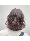 落ち着いたピンクベージュ