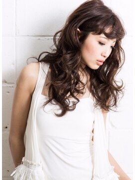 ジェイズ ヴィス エイル(J's.viz.a:ile) 大人かわいいくびれカールスタイル20代30代40代50代