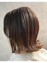 ワイスラッシュジングウ(Y / JINGU)&nbsp;ベージュカラーでくるっと《外ハネボブ》