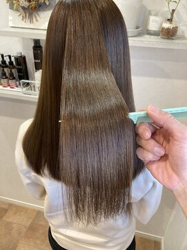 ユキイロ(yukiiro) 【yukiiro】プルスイルミナカラー+高浸透ウルティア3stepTR