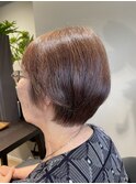 ショート、白髪を活かした白髪染め。