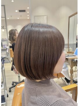 アルトル 池袋(altru) 伸ばし中も◎ 大人可愛いショートボブ 池袋【おおわし】