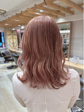 エイト新宿店(EIGHT shinjuku) ミルクティーベージュ