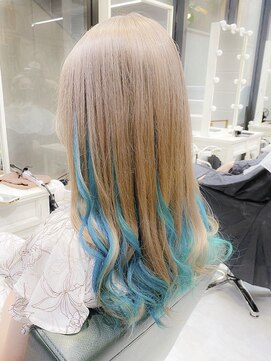 デイズ(days) ロング　インナーカラーブルーカラー☆ブリーチ　ベージュカラー