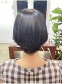 前下がりショートボブ