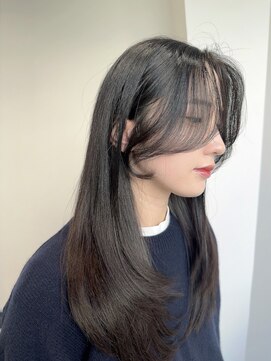 ノエシキカ(noe sikika) ロングヘア×レイヤーカットE-24