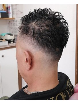 髪部リアン(髪部 lien) 極道パーマ+スキンフェード