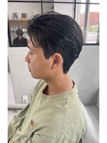 ホワイト(WHITE)&nbsp;ジェントルショート　韓国風　ダウンパーマ