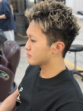 スウェル 船橋店(Swell) ウォーリアカット/スペインカール/スパイキーショート/船橋駅