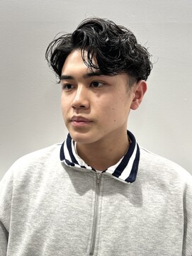 エアー 横浜(AIR) 【寺本】大人上品毛流れパーマセンターパート