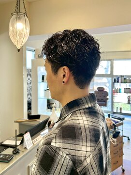 ヘアーアンドスパ アン コントゥール(hair&spa an contour) MIXスパイラルショート