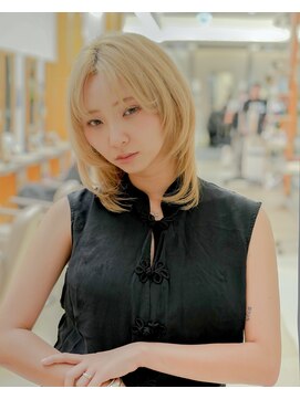 ピークアブー 銀座並木通り(PEEK-A-BOO) 顔まわりから繋がるレイヤースタイル