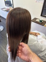 ジョヤ(Joya)&nbsp;【くせ毛・広がりケア】毛先までスルンとまとまるツヤ感カラー