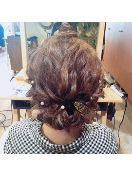 リスタバイネオリーブ 浅草(Re:sta by neolive) 【浅草re:sta】波ウェーブアップ♪ アレンジ 結婚式 二次会