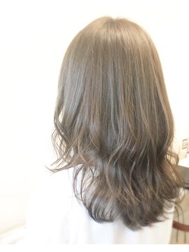 アン ココン(un.cocon) ことりベージュゆるふわ毛先パーマ☆【un.cocon】