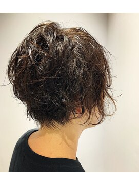 レッドネオ エビス(Redneo ebisu) ジェンダーレスパーマヘアー_64