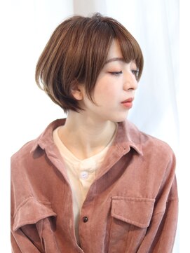 ビューティーアンドフリー ハチ(Beauty&Free 8 HACHI) 小顔丸みショート×透明感ベージュ
