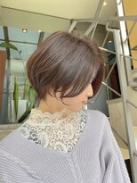 ロンド ストラーダ 心斎橋(Lond strada)&nbsp;ショート×ハイライト白髪ぼかし×マチルダボブ[心斎橋]