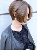 大人スリークボブアッシュブラウン