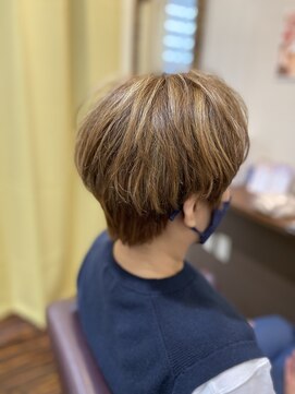 ヘアーズロー(hair's LOWE) 白髪ぼかしハイライトカラー　40代50代60代