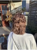 ハーフアップヘアアレンジ