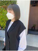 グレーカラー　ワンレンボブ